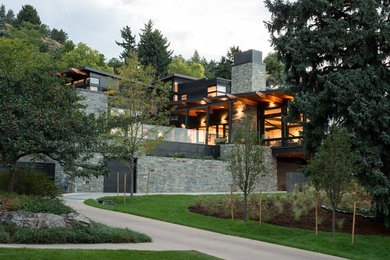 This is an example of a modern home design in Denver.