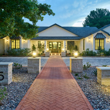 Modern Farmhouse in the Valley
