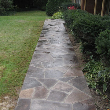 Random buff flagstone walkway