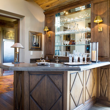 French Flair Wet Bar
