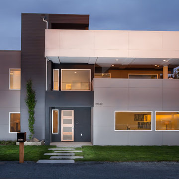 Sleek Modern Shoreline Home