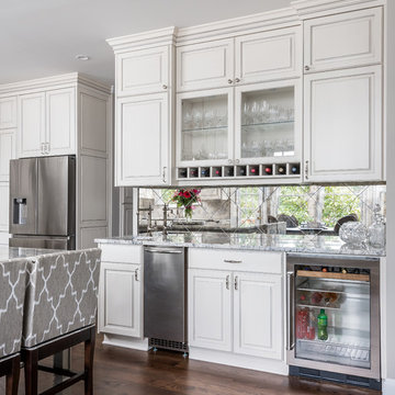 A Kitchen for Family and Entertaining
