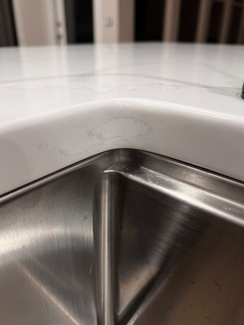 Radius for countertop sink cutout is bigger then sink corner radius