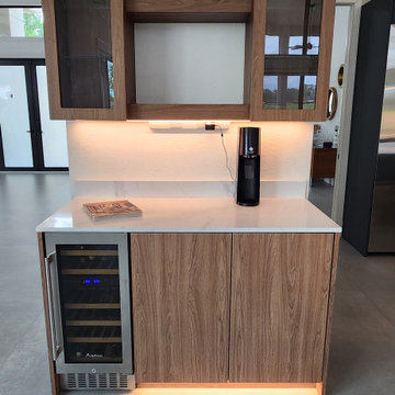 Modern Kitchen Remodel Done in a Tri-Tone Color