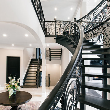 2017 Detached Homes – Custom | Over 6,000 square feet Winner - Gonell Homes