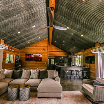 Renlita Custom Opening Solutions - Pool House