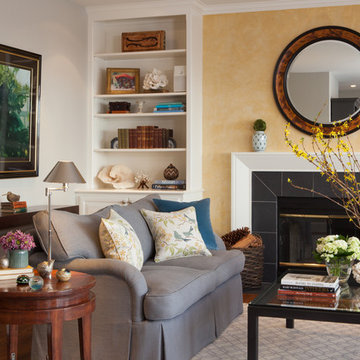 Danbury Kitchen & Family Room