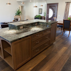 Dynasty, Cayhill, Cherry, Riverbed - Kitchen Islands And Kitchen Carts