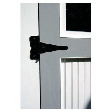 A close-up of the hinges