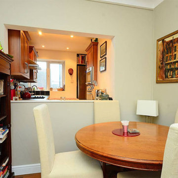 City Apartment Living / Kitchen