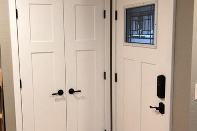 Example of an arts and crafts home design design in Other