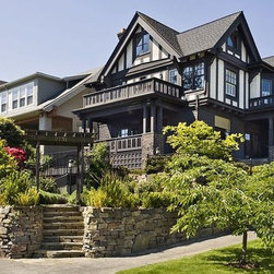 Quantum Windows & Doors | Lawrence Architecture - Windows And Doors