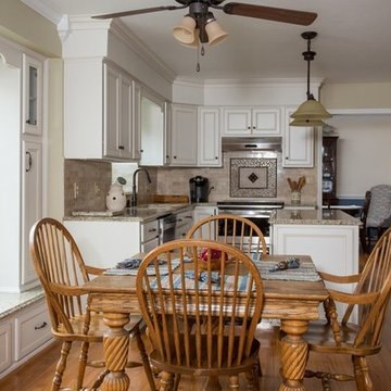 accent tile design over range