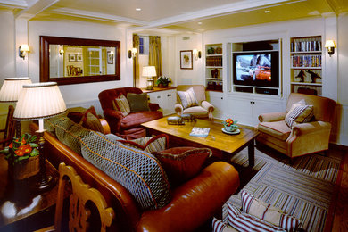 Design ideas for an eclectic family room in Boston.