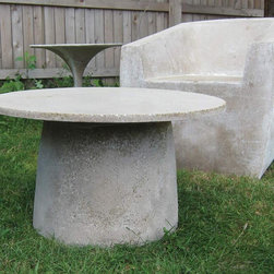 Zachary A. Design Lightweight Fiberglass Outdoor Furniture - Outdoor Coffee Tables