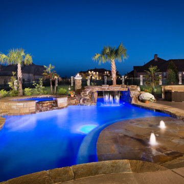 Free-Form pool with Spa and Lazy River