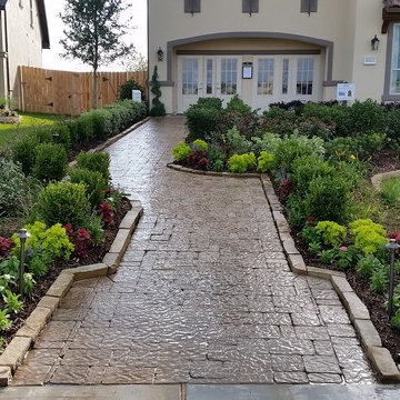 Ashton Woods Model Home - Cypress Creek Lakes