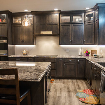 Woodsy Cabin Kitchen