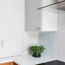 Kitchen backsplash