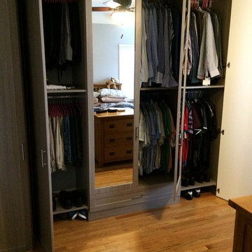 Free Standing Wordrobe / Closets