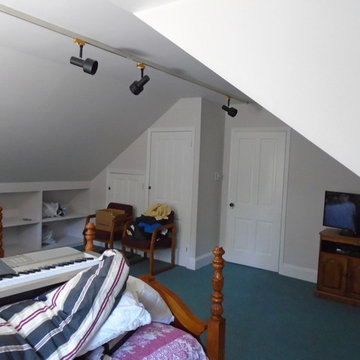 Third Floor, Eider White