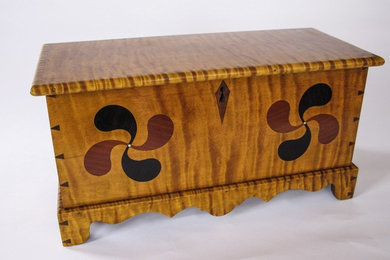 Queen Anne Mini Blanket Box - Handmade Custom Wood Furniture