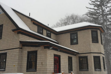 Exterior home idea in Other