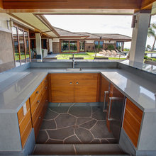Outdoor Kitchen