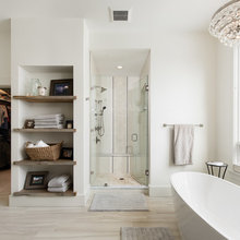 Lake House Loft Bath