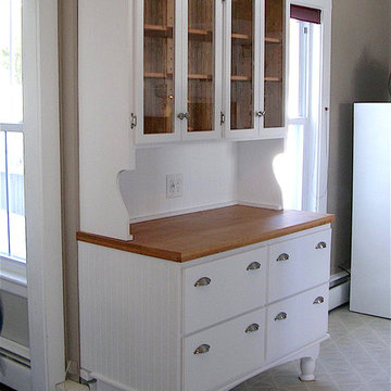 Hutch for farmhouse kitchen