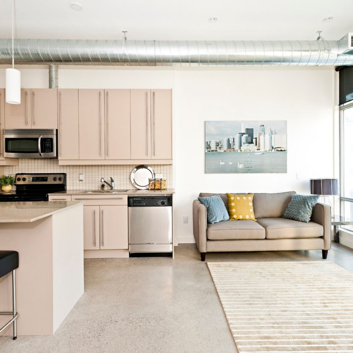 Example of a kitchen design in Los Angeles