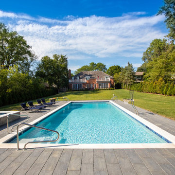 Glenview, IL Swimming Pool and Raised Hot Tub