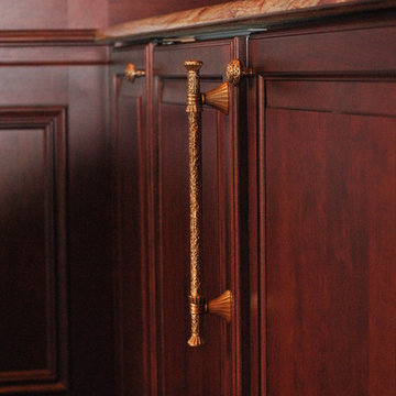 Cabinetry hardware