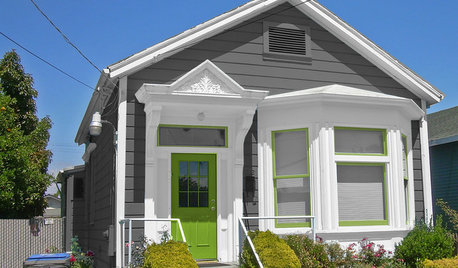 Choosing Color: See 1 Cute Home in 3 Exterior Paint Palettes