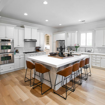 7-Inch Rift and Quartered White Oak Engineered Installation, Site-Finished in Ch