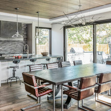 Villastone: Dining