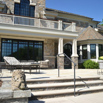 Poolside Entertainment | TV & Sound Systems