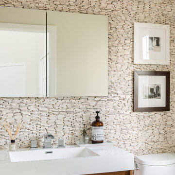 A Modern Connecticut Residence