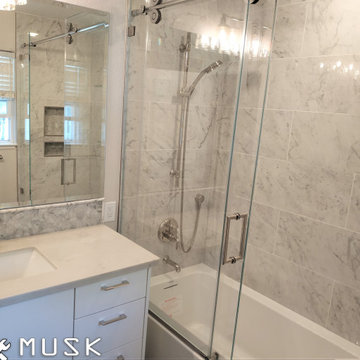 Hall Bathroom in Palo Alto