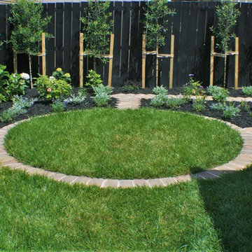 Compact Country Garden