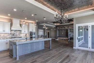 Inspiration for a rustic home design remodel in Omaha