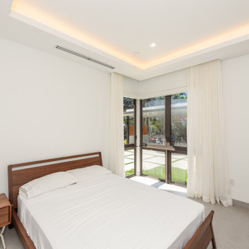 Contemporary Home - 09