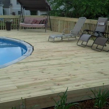 Decks (Pool)
