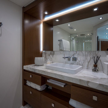 75' Motor Yacht