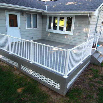 Azek deck with Aluminum rail