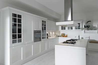 Immagine di una cucina design