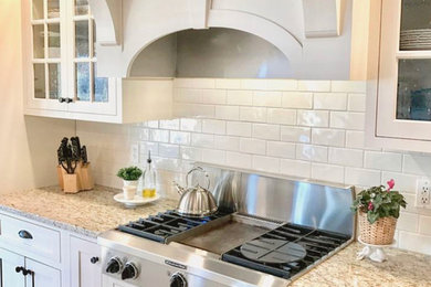 Inspiration for a modern kitchen remodel in New York