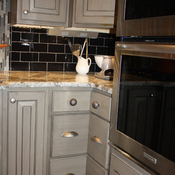 Splendid Knotty Alder Kitchen