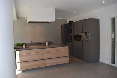 Moderne Küche in Sonstige