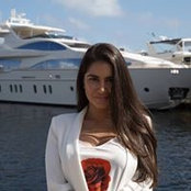 Nathalia Couzzi's photo